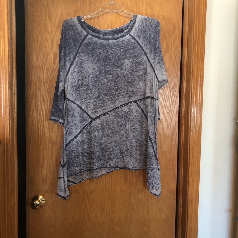 Calvin Klein Performance 2x...very light